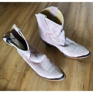 Idyllwind Pink Suede Wheels Western Booties, 11B